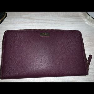 Brand New Kate Spade Travel Wallet